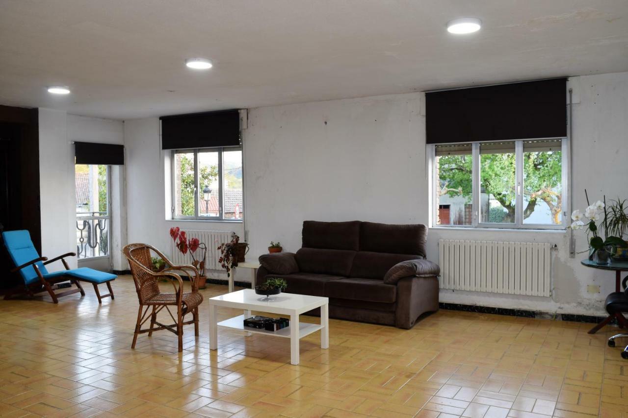Albergue Miras Сигуейро Екстериор снимка